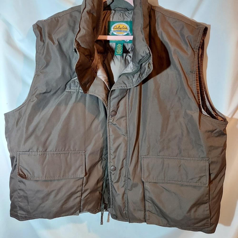 Cabela's Men's Down Filled Insulated Dark Tan Outdoor Vest #gorpcore #hunting